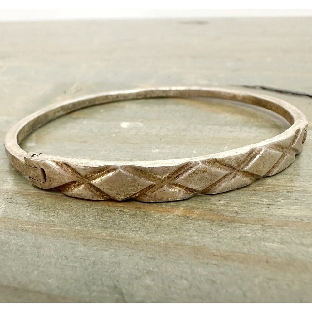 Vintage Mexican Alpaca Hinged Bangle Silver Tone Bracelet Etched X Design 7.5"